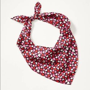 LOFT Outlet Heart Neck Scarf
